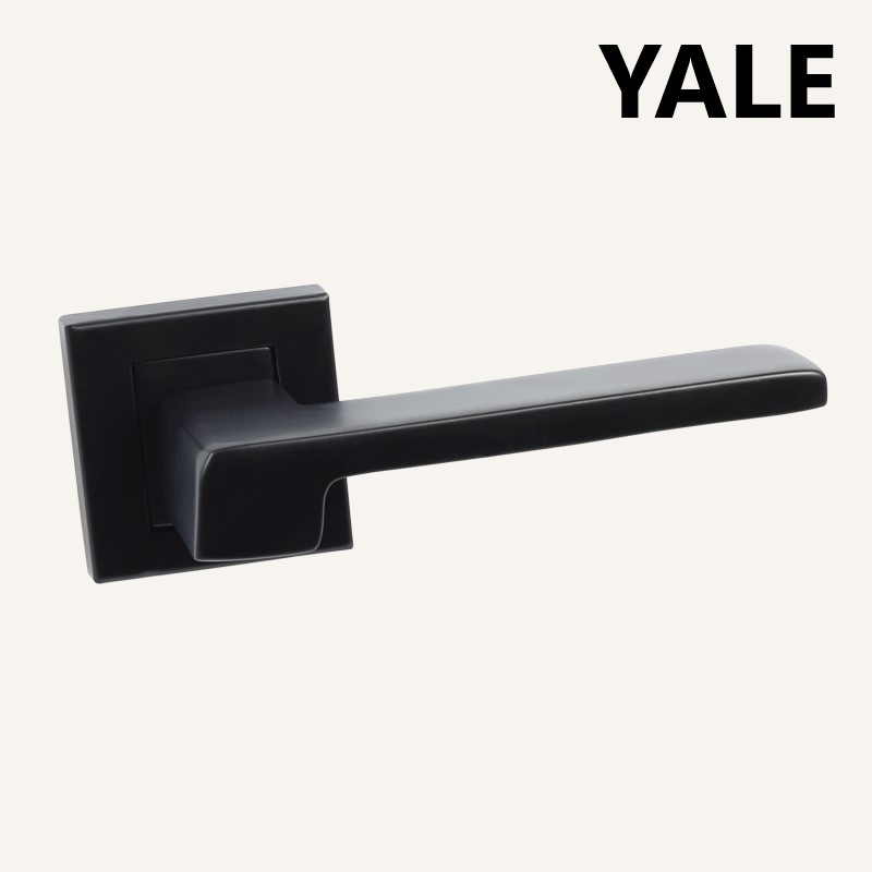 ALÜ. ANKA KARE ROZETLİ SİYAH YALE