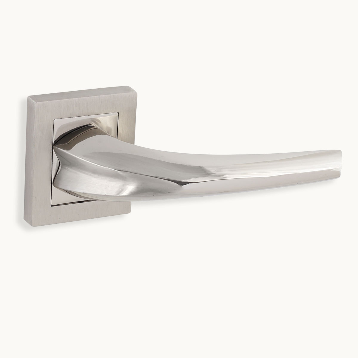 ZAMAK ARMADA YUV. ROZETLİ NİKEL SATEN YALE