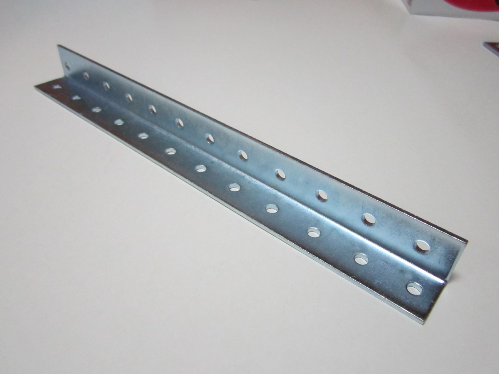 NO:38 L GÖNYE 20X20X240MM